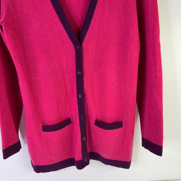 Garnet Hill 100% cashmere pink purple trim cardigan pocket sweater size medium - Picture 3 of 5